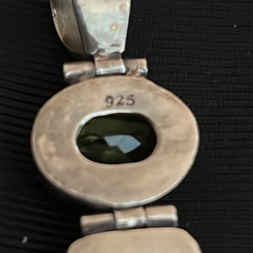 Green Peridot Charles Albert fine sterling silver large pendant - Picture 2 of 3